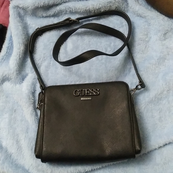 Guess Sling Bag - Picture 2 of 8